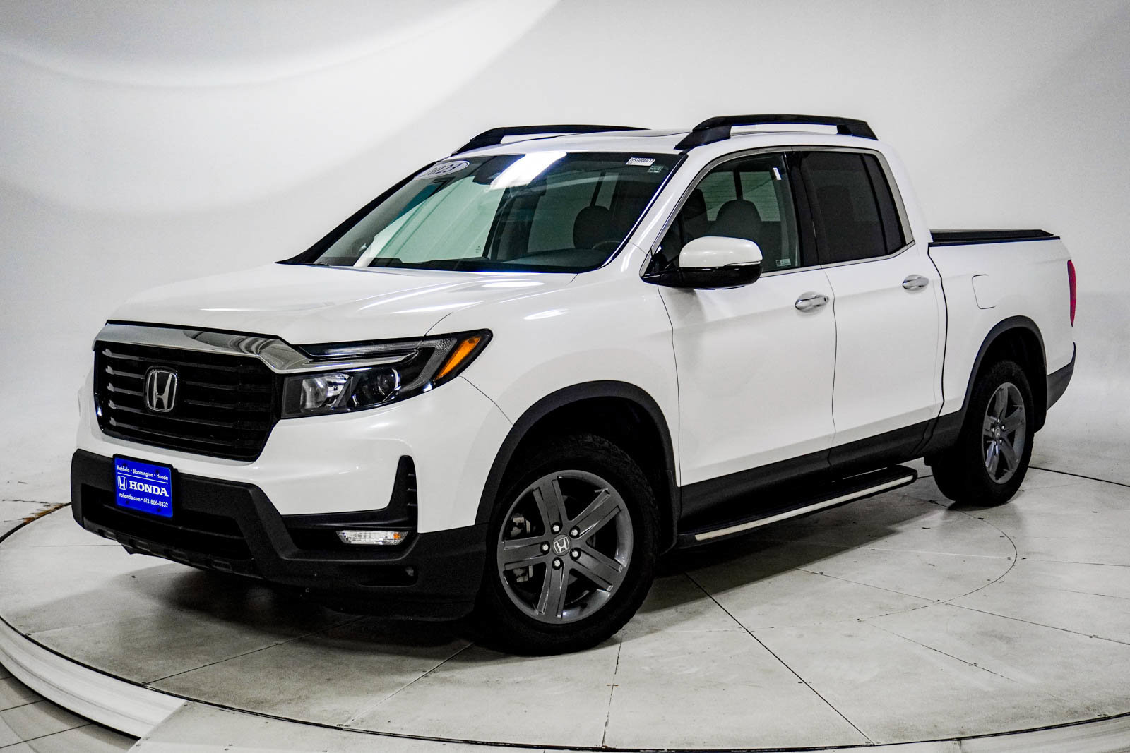 Used 2023 Honda Ridgeline RTL-E image 1