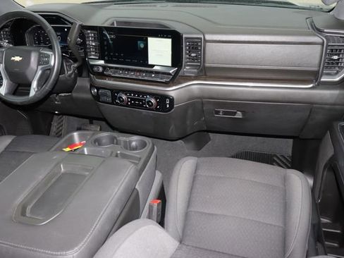 Used 2023 Chevrolet Silverado 1500 LT image 22