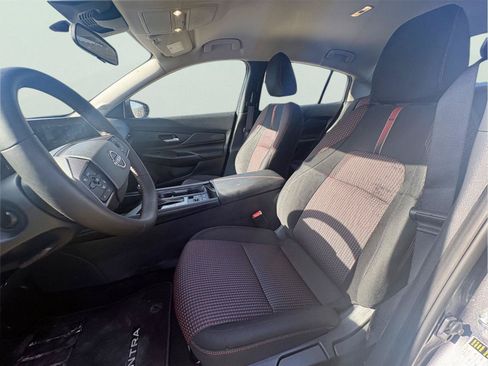 Used 2026 Nissan Sentra SR w/ Floor Mat Package FWD image 17