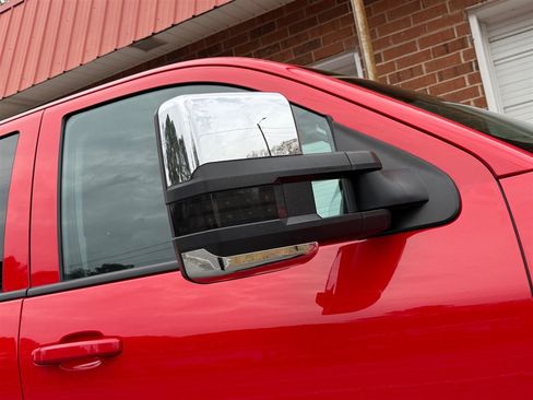 Used 2019 Chevrolet Silverado 1500 LT w/ All Star Edition image 38