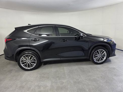 Used 2023 Lexus NX 350 AWD w/ Luxury Package image 3