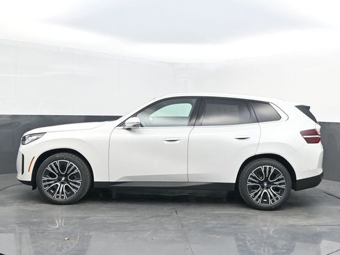 Used 2025 BMW X3 xDrive30i w/ Premium Package image 4