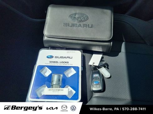 Used 2022 Subaru Impreza 2.0i Limited image 28