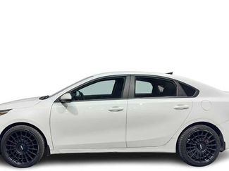 Used 2023 Kia Forte LXS video 1