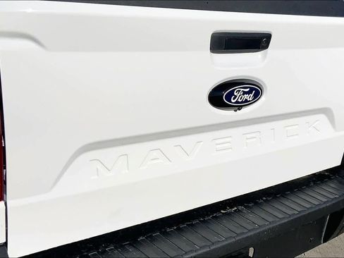 Used 2025 Ford Maverick XLT w/ Equipment Group 302A image 10