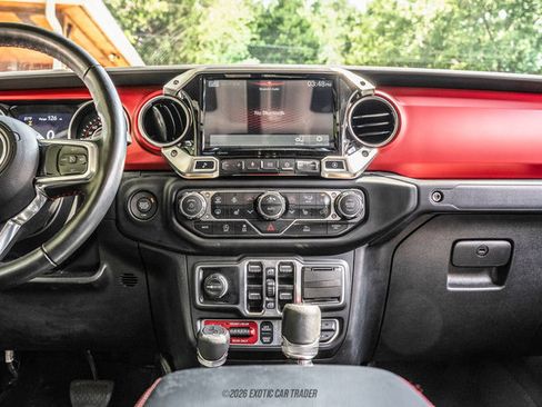 Used 2022 Jeep Gladiator Rubicon w/ LED Lighting Group AWD/4WD image 64