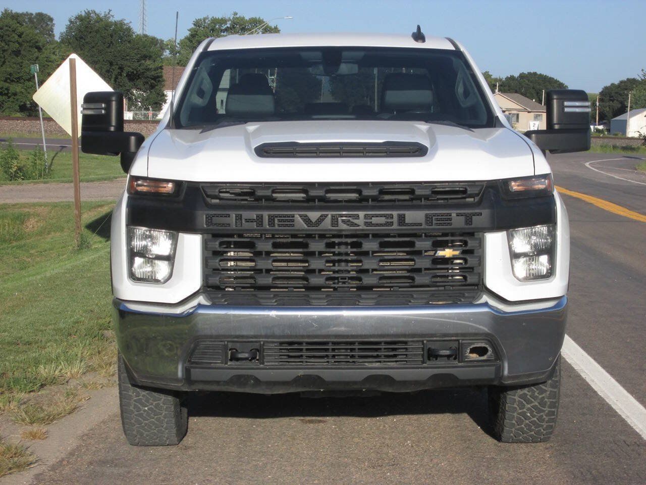Used 2023 Chevrolet Silverado 2500 W/T w/ WT Convenience Package AWD/4WD image 3