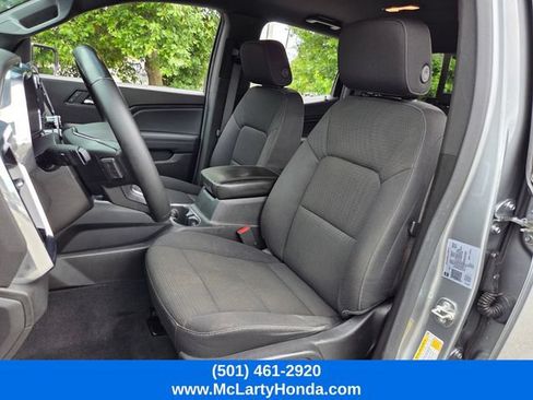 Used 2024 GMC Canyon Elevation w/ Convenience Package AWD/4WD image 8