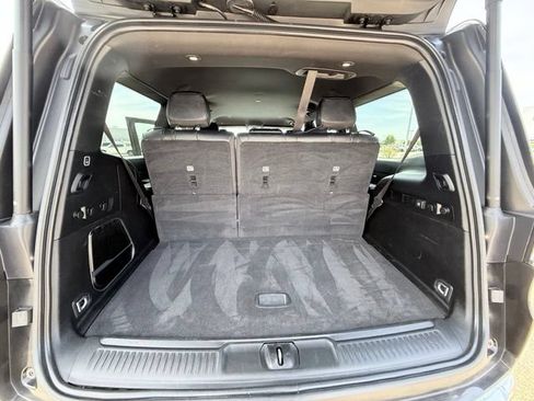 Used 2024 Jeep Wagoneer Series II AWD/4WD image 18