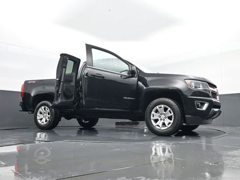Used 2019 Chevrolet Colorado LT w/ LT Convenience Package image 30
