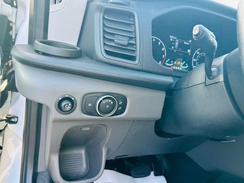 Used 2020 Ford Transit 250 Low Roof w/ Exterior Upgrade Package image 32