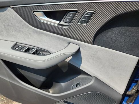 New 2026 Audi SQ8 Prestige AWD/4WD image 21