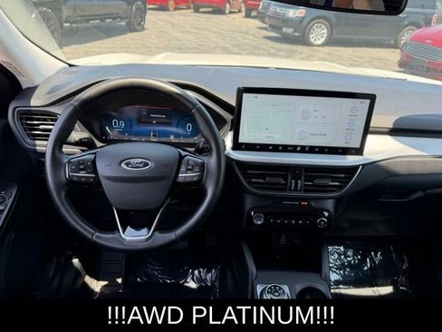 Used 2024 Ford Escape Platinum AWD/4WD image 17