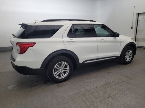Used 2020 Ford Explorer XLT AWD/4WD image 10