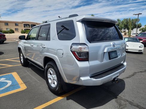 Used 2021 Toyota 4Runner SR5 RWD image 5