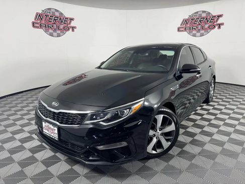 Used 2019 Kia Optima S FWD image 1