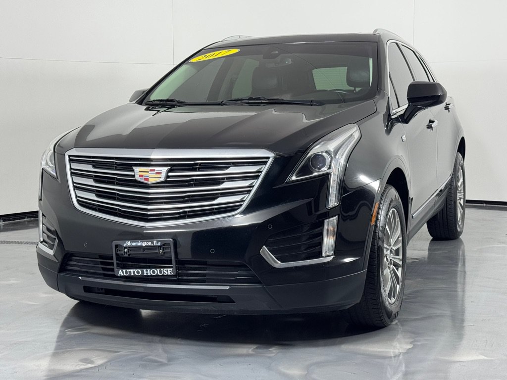 Used 2017 Cadillac XT5 Luxury w/ Driver Awareness Package AWD/4WD image 9