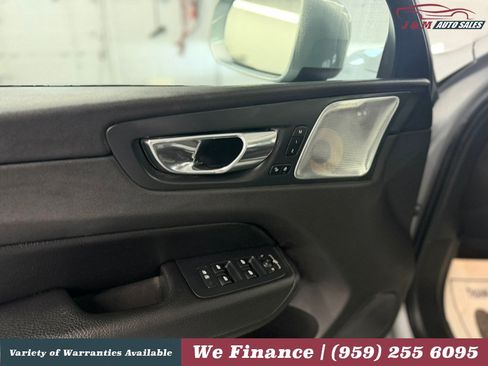 Used 2018 Volvo XC60 T6 Inscription w/ Convenience Package AWD/4WD image 26