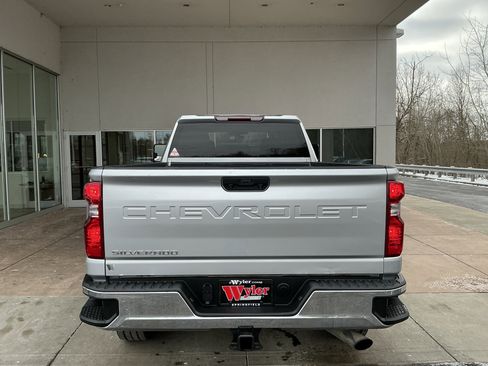 Used 2021 Chevrolet Silverado 2500 LT image 21