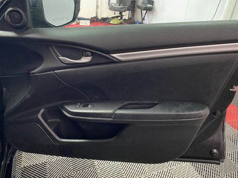 Used 2021 Honda Civic Sport image 7