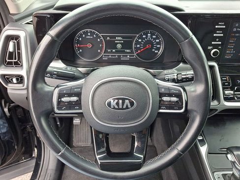 Certified 2021 Kia Sorento S w/ Panoramic Sunroof Package image 20