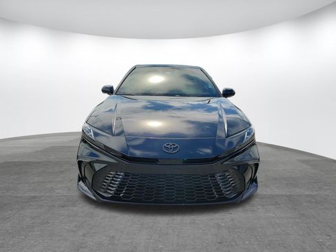 Used 2025 Toyota Camry XSE FWD image 2