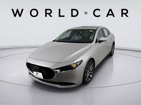 Used 2024 MAZDA MAZDA3 s image 3