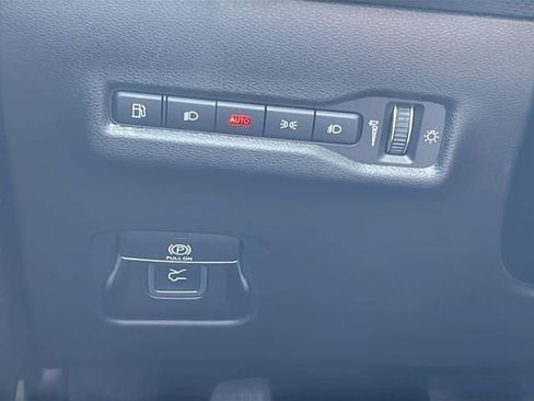 New 2026 Jeep Cherokee Limited AWD/4WD image 17