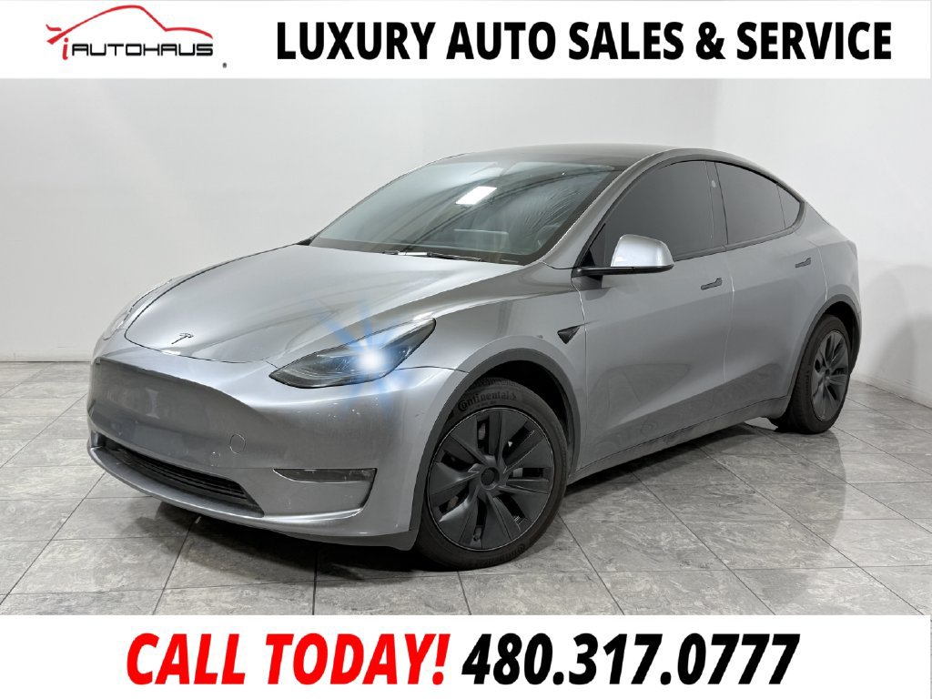 Used 2025 Tesla Model Y Long Range AWD/4WD image 1