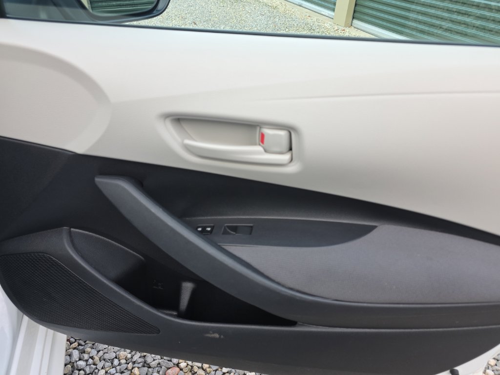 Certified 2024 Toyota Corolla LE FWD image 17