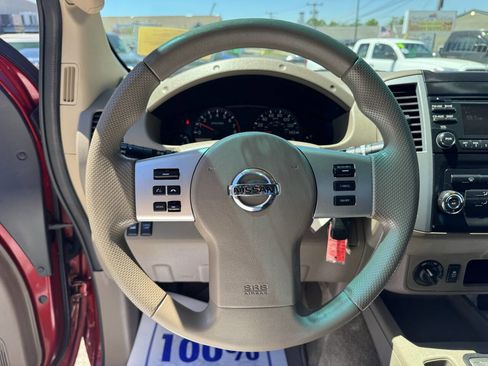 Used 2014 Nissan Frontier SV AWD/4WD image 20