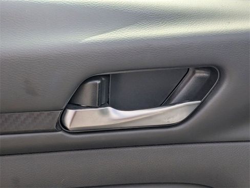 Used 2024 Nissan Altima 2.5 SV image 13