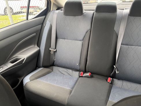 Used 2025 Nissan Versa SV FWD image 37