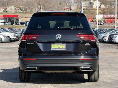 Used 2018 Volkswagen Tiguan S AWD/4WD image 4