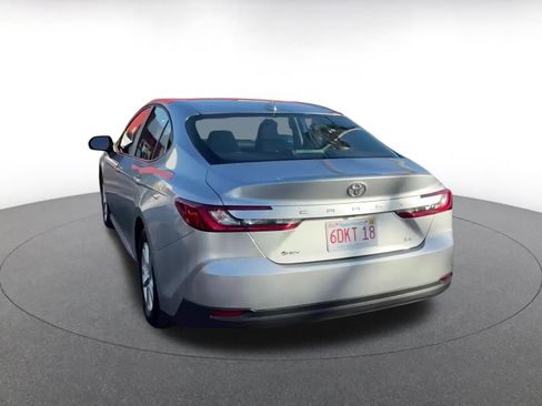 Used 2025 Toyota Camry LE image 15