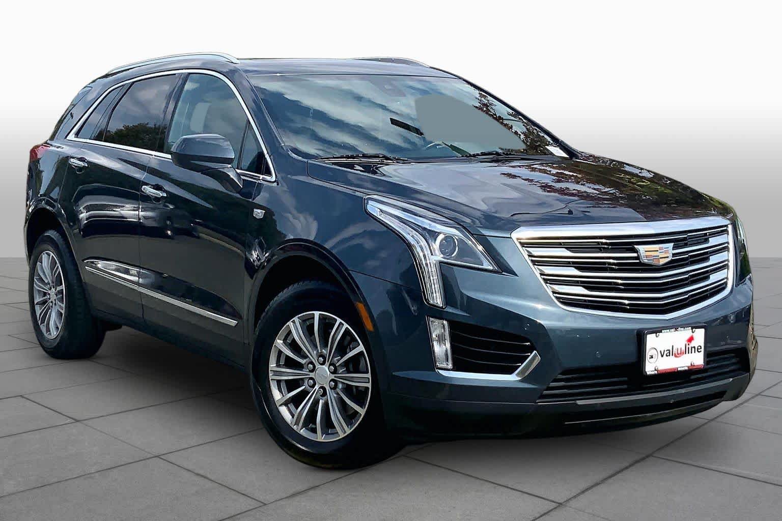Used 2019 Cadillac XT5 Luxury AWD/4WD image 3