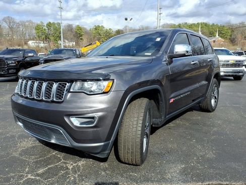 Used 2019 Jeep Grand Cherokee Limited image 18