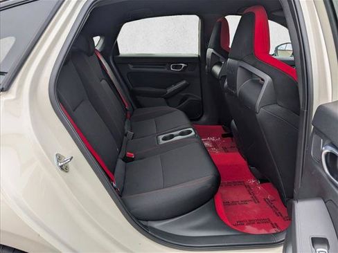 Used 2024 Honda Civic Type R image 16