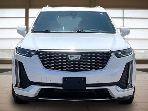 Used 2020 Cadillac XT6 Premium Luxury AWD/4WD image 3