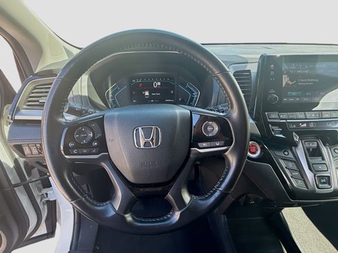 Used 2024 Honda Odyssey Touring image 10