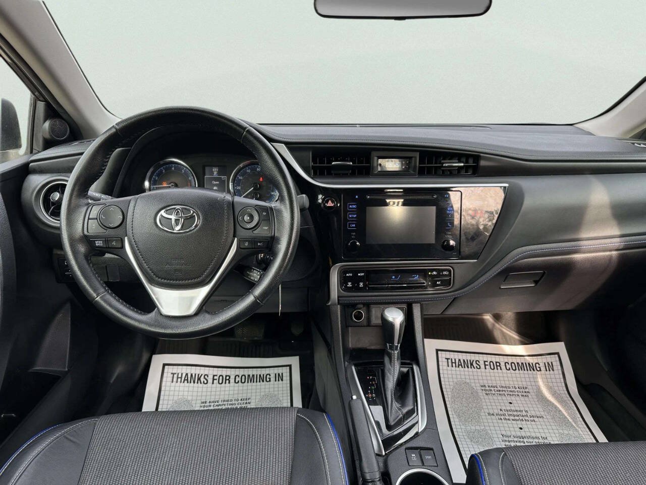 Used 2019 Toyota Corolla SE FWD image 18