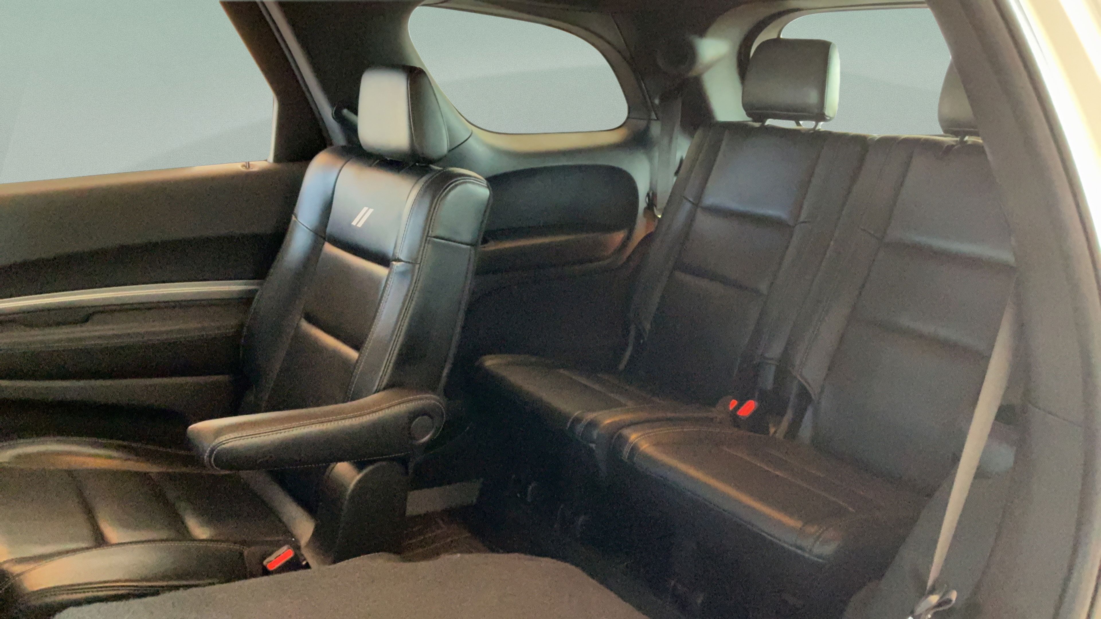 Used 2020 Dodge Durango R/T w/ Blacktop Package AWD/4WD image 34