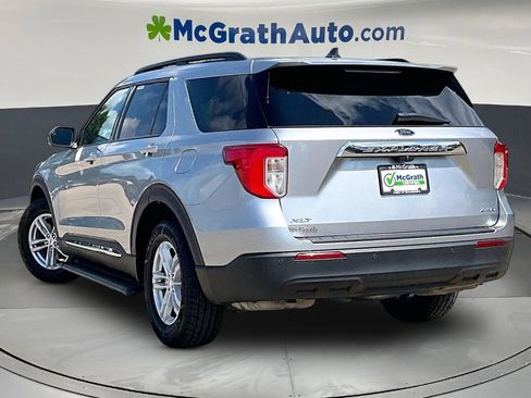 Used 2021 Ford Explorer XLT AWD/4WD image 5