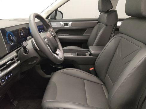 Used 2024 Hyundai Santa Fe SEL FWD image 17