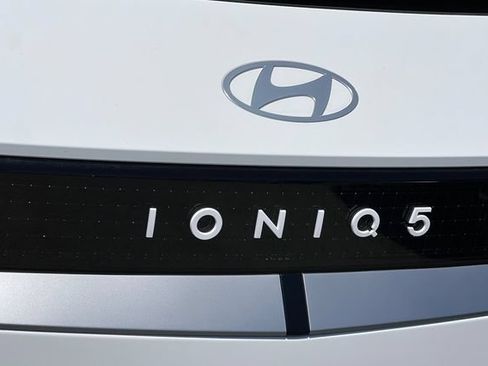 Certified 2026 Hyundai Ioniq 5 SEL RWD image 35