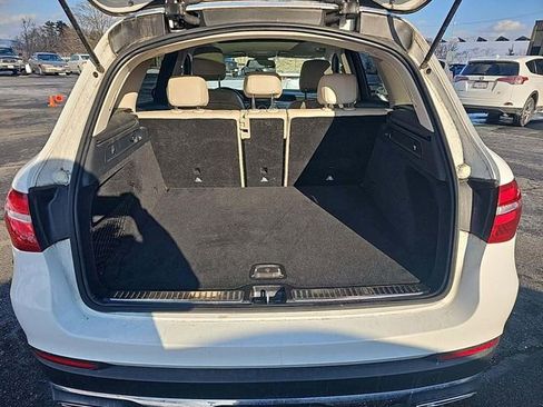 Used 2019 Mercedes-Benz GLC 300 GLC 300 image 11