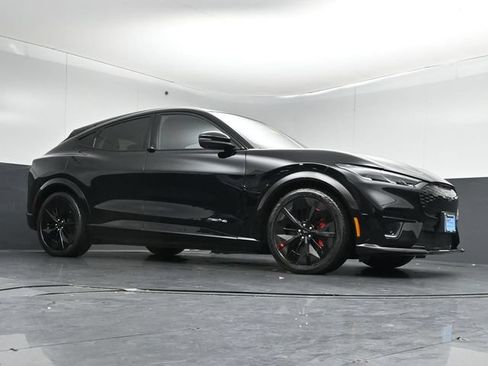 Certified 2025 Ford Mustang Mach-E GT AWD/4WD image 36