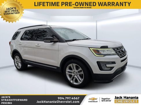 Used 2017 Ford Explorer XLT w/ Equipment Group 202A image 1