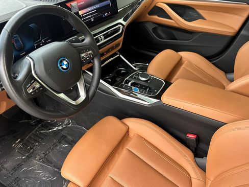 Certified 2023 BMW i4 eDrive35 w/ Premium Package RWD image 11