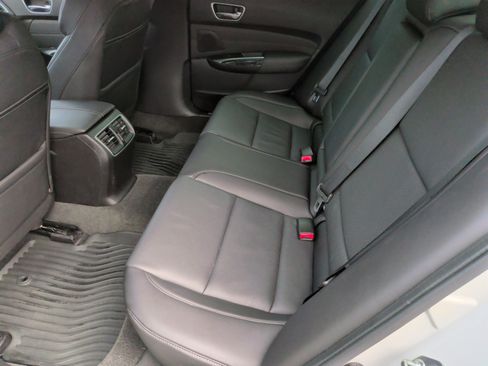 Used 2018 Acura TLX w/ Technology Package image 36